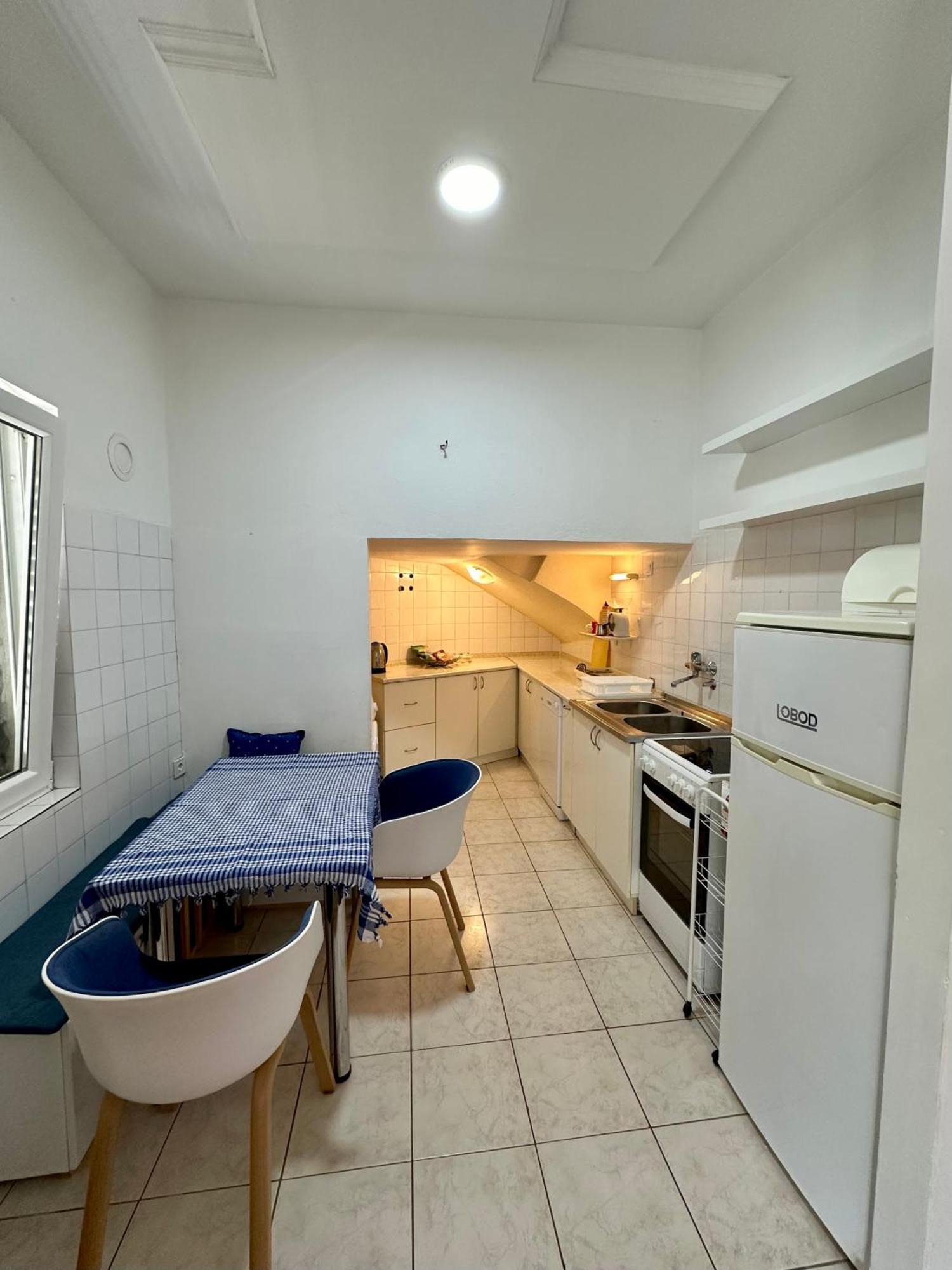 Villa Nela 티바트 외부 사진