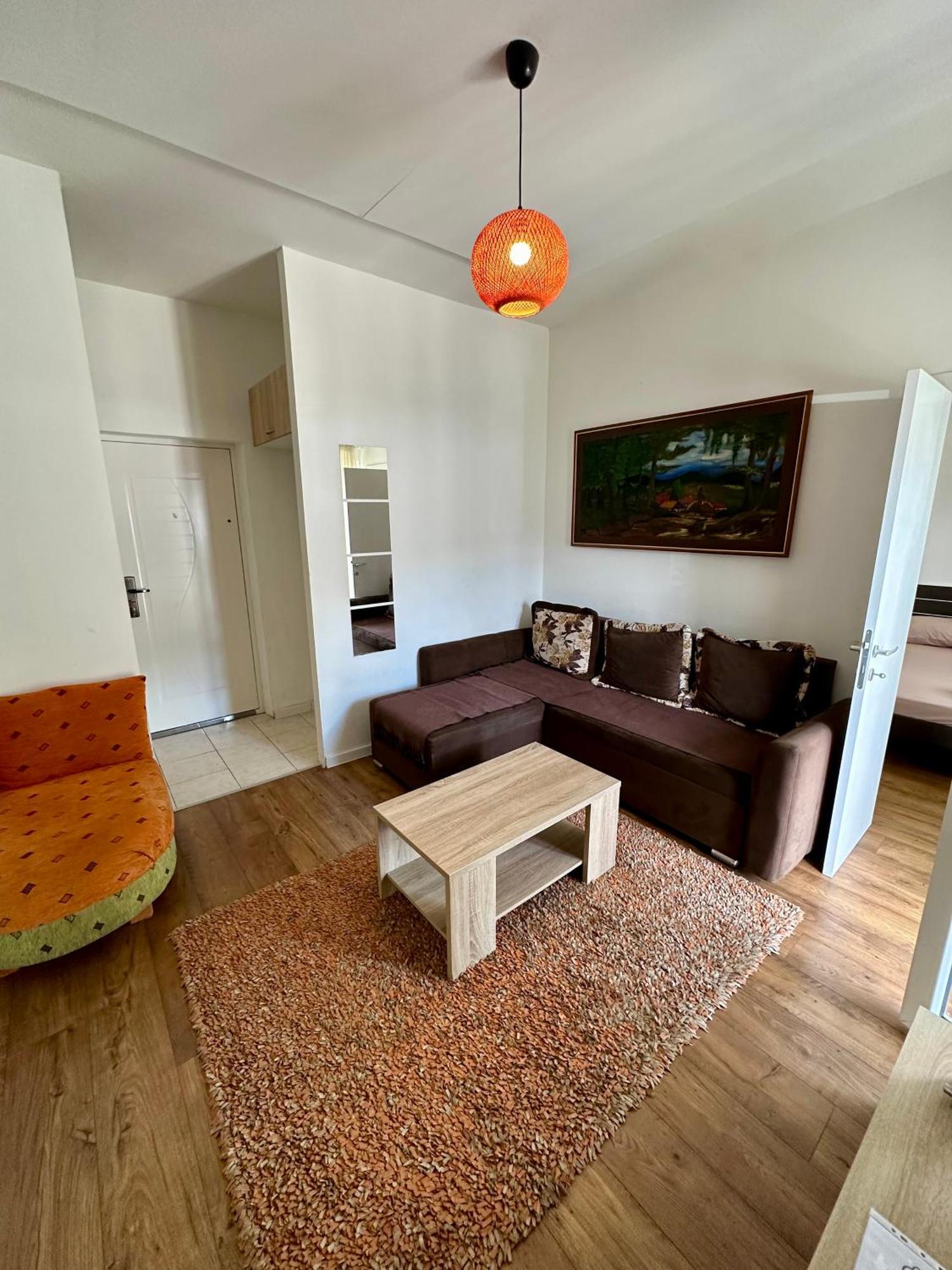 Villa Nela 티바트 외부 사진