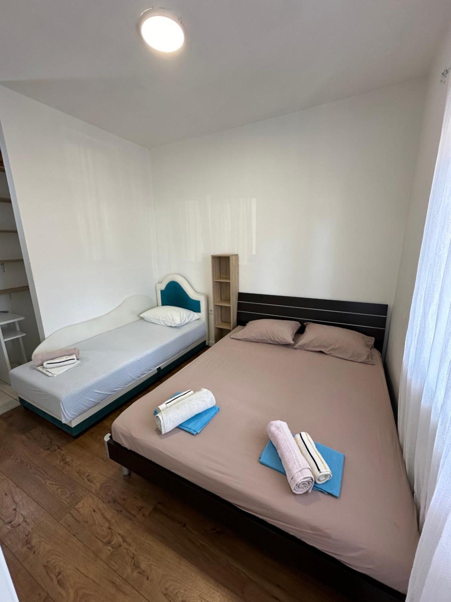 Villa Nela 티바트 외부 사진